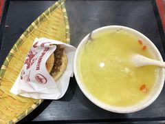 荷叶粥-穆得·老周家牛肉烧饼(普利街店)