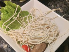-一席地·本地鸡窝·杭帮鸡火锅(萧山银隆百货店)