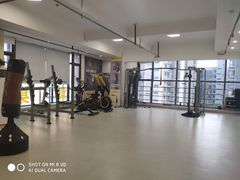 -中田健身工作室(绿地大道店)