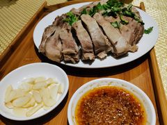 手抓羊排-巴扎美食·新疆菜·西域歌舞表演餐厅(新疆大厦店)