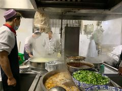 -吾穆勒蓬灰牛肉面·清真(北滨河中路店)