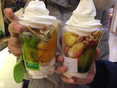-三佰瑞冻酸奶(凯德MALL店)