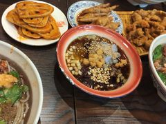 藕片-爆炸头阿姨小四川正宗川味小吃(无任何分店)