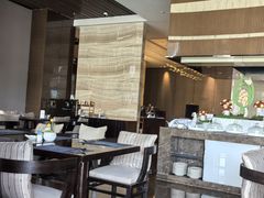 -艺站·自助餐厅·牛排西餐厅(济南绿地美利亚酒店)