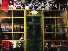 -席娜卡琳火车铁道夜市