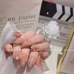 -米小兔美甲美睫