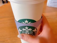 -星巴克臻选(莘庄仲盛店)
