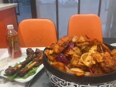 -撒拉人家.酸菜牦牛肉火锅