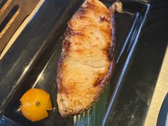 -穹六人间 people 6(岳阳路店)