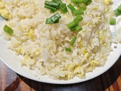 蛋炒饭-蚝堡海鲜·威海菜·海肠捞饭·烧烤·亚洲吃蚝公司(幸福门店)