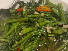 -Sala Thai Restaurant