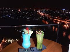 -阿瓦尼河滨曼谷酒店