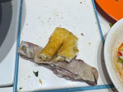 -三江源美食城
