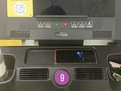 -发条鸭无人健身房(浦东北艾路店)