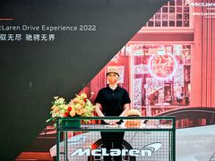 -名驭国际马术学院