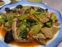 -洪霞餐馆