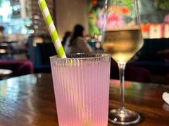 -Brut Eatery Wine Bar & Restaurant (建国东路店)