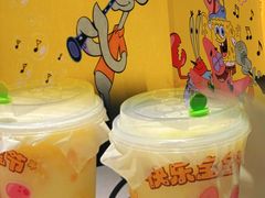 霸气生椰凤梨-奈雪的茶(湖滨银泰in77C区PRO店)