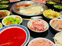 -沸炉重庆老火锅(军事博物馆店)