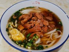 原汤肉丝手工米粉-周记粉店(县正街店)