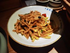 -吃饭皇帝大土家民族菜(正大广场店)