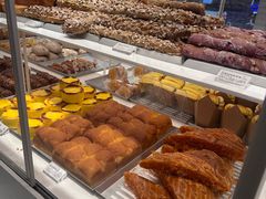 -好利来(上海长宁龙之梦店)
