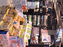 零售区-盒马鲜生(财富中心店)