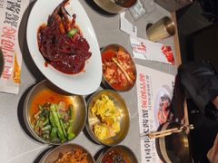 -草家酱蟹炭火烤肉店(珲春南路一店)