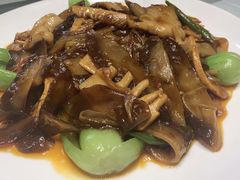 鱿鱼烧海参-小贝壳酒楼(经九路店)