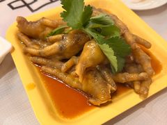 -霄汉牛三鲜湖北砂锅菜(万松园2店)