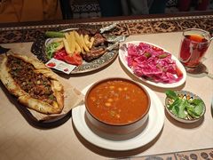 -梅夫娜土耳其餐厅.清真HALAL