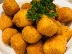 -大树餐厅(红旗街万达店)