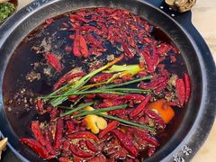 -黄潇洒老火锅(九眼桥宏济巷店)