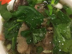 -张氏贵州遵义羊肉粉(伴山名都店)