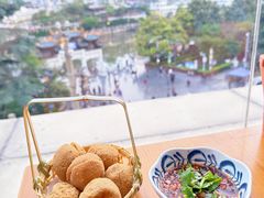 -包整·丝娃娃(一览甲秀楼风景店)