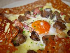 鸡蛋蘑菇熏肉荞麦可丽饼-RAC BAR(安福路店)