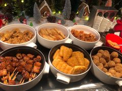 -广州万富希尔顿酒店·感趣自助餐厅·金秋蟹宴生蚝海鲜刺身