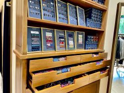 -MR.COLLECTION西装先生(富华里店)
