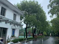 -上海理工大学附属杨浦少云中学