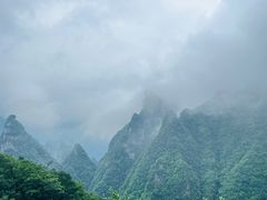 -富正毅三下锅·湘西韵味(天门山索道店)