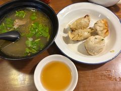 -舒蔡记生煎菜饭(云南中路店)