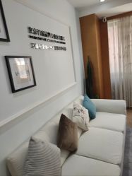 -HEYAN荷妍专业脱毛连锁机构