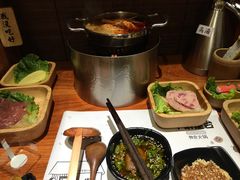 -独食火锅·半米屋台(直营总店)