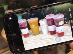 抹茶牛乳-奈雪的茶(南山大冲一期店)