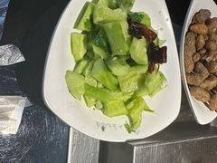 拍黄瓜-橦橦小马扎烧烤 (传媒大学店)