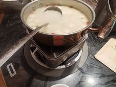 -湘力力小院·鱼汤泡饭(枫林路店)