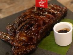 BBQ猪肋排-Naughty Nuri’s Phuket