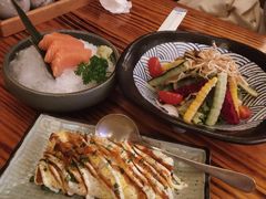 厚切三文鱼-坂吉屋·居酒屋深夜食堂(龙湖店)