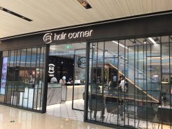 -HAIR CORNER