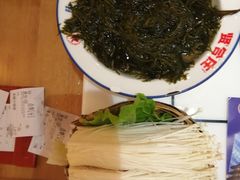 -贤合庄卤味火锅(安吉万达店)
